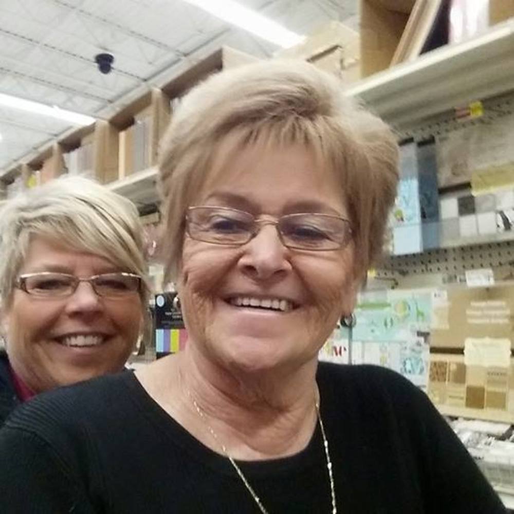 Meet your Posher, Deanna